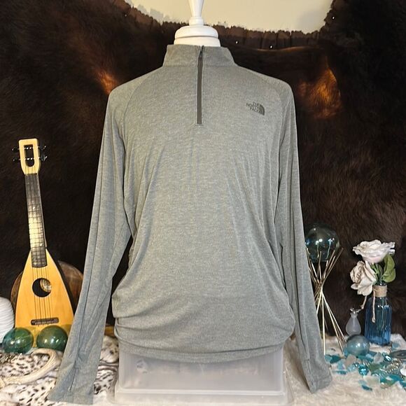 The North Face pullover XL (6027) - Picture 1 of 7